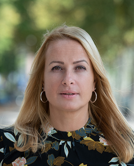 Op de foto: Annemieke Verbeek
