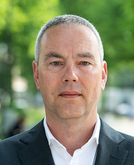 Op de foto: Eugène van Rijn